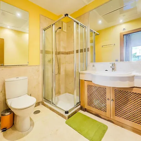 Apartment Stunning With Golf Course And Sea Views *
